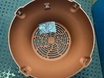 TAMPA DEFLETORA WEG 250 - W22 - PARA MOTOR COM GRAXEIRA