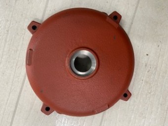 TAMPA TRASEIRA WEG 100 PARA ROLAMENTO 205 COM VEDAÇÃO TIPO V RING LINHA W21 e W22