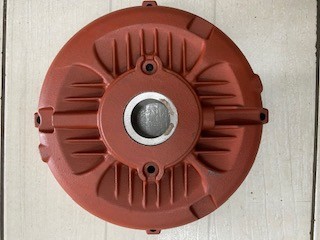 TAMPA DIANTEIRA WEG 160 PARA ROLAMENTO 309 COM VEDAÇÃO TIPO V RING LINHA W22 COM ANEL  DE FIXAÇÃO E SEM GRAXEIRA